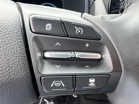 Used 2023 Hyundai Kona Limited w/ Cargo Package image 16