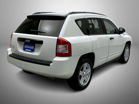 Used 2009 Jeep Compass Sport image 5