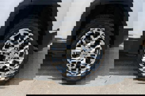 Used 2022 Jeep Compass Latitude image 10