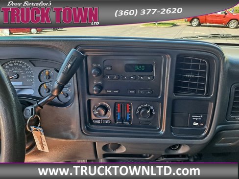 Used 2005 GMC Sierra 2500 W/T image 16