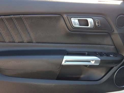 Certified 2023 Ford Mustang Premium image 12