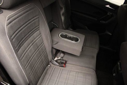 Used 2024 Volkswagen Tiguan S image 8