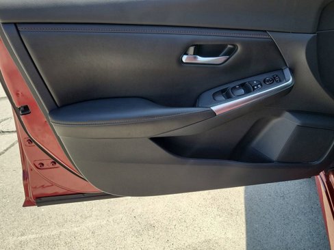 Used 2022 Nissan Sentra SR w/ Electronics Package image 24
