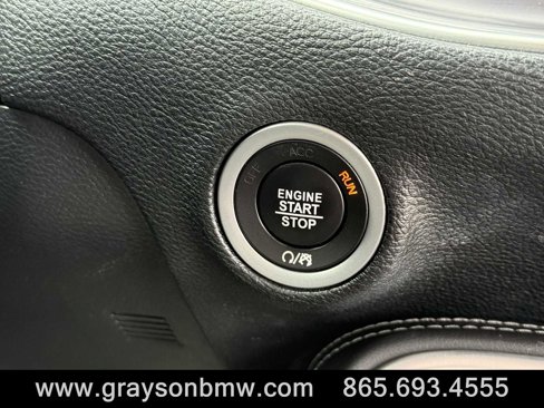 Used 2018 Dodge Challenger SXT w/ Blacktop Package image 21