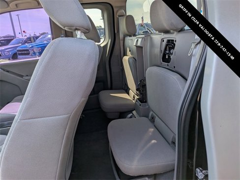 Used 2021 Nissan Frontier S image 13