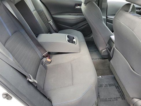 Used 2020 Toyota Corolla SE image 21