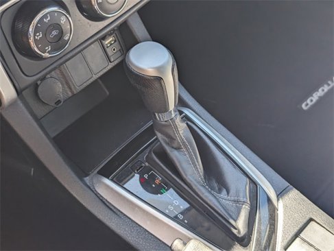 Used 2017 Toyota Corolla L image 24