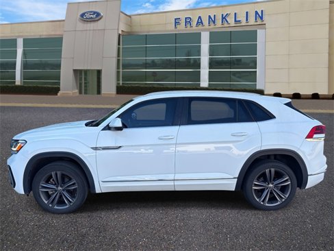 Used 2021 Volkswagen Atlas Cross Sport SE w/ Panoramic Sunroof Package image 4