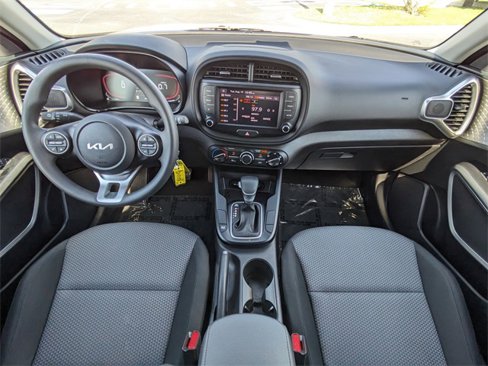 Used 2023 Kia Soul LX w/ Option Group 015 image 15