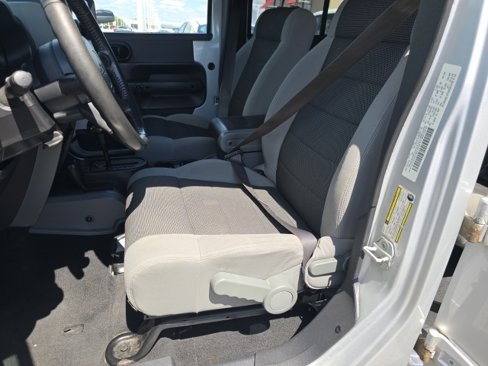 Used 2007 Jeep Wrangler X image 15