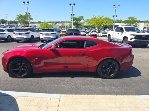 Used 2021 Chevrolet Camaro LT w/ RS Package image 4
