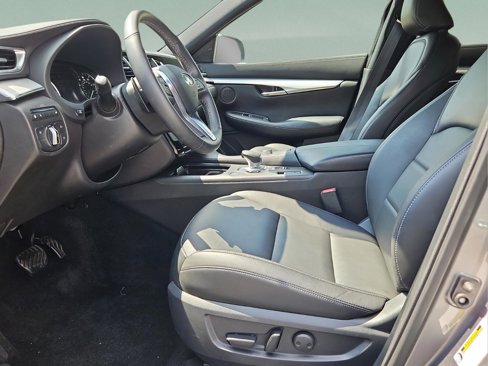 Used 2021 INFINITI QX50 Luxe w/ Appearance Package image 12