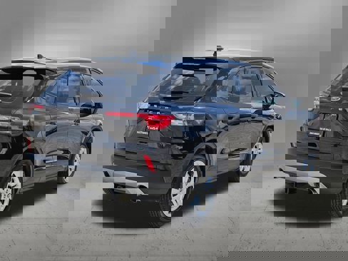 Used 2022 Ford Escape S image 6