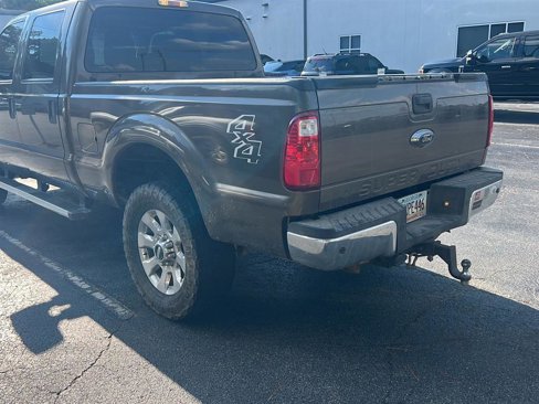 Used 2016 Ford F250 XLT w/ XLT Premium Package image 5