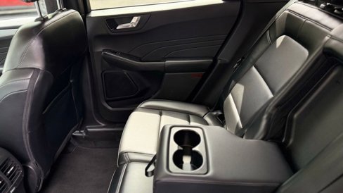Used 2023 Ford Escape Platinum image 15