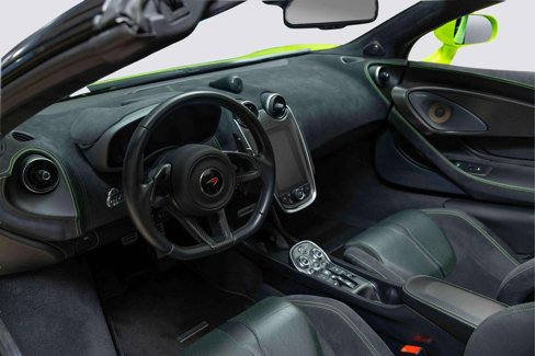 Used 2018 McLaren 570S Spider image 10
