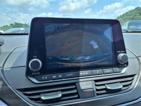 Used 2023 Nissan Altima 2.5 SV image 21