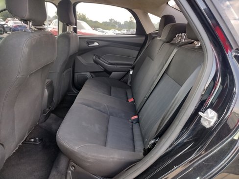 Used 2018 Ford Focus SE image 7