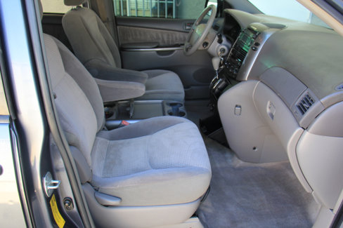 Used 2007 Toyota Sienna LE image 24