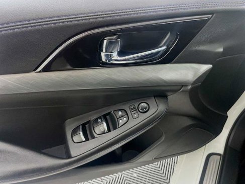 Certified 2018 Nissan Maxima 3.5 S image 16