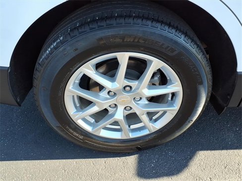 Used 2022 Chevrolet Equinox LT image 9