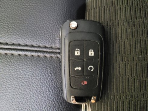 Used 2016 Chevrolet Impala LT w/ Convenience Package image 32