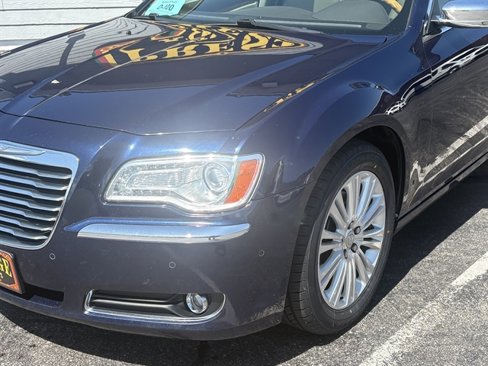 Used 2014 Chrysler 300 C w/ Beats Audio Group image 3