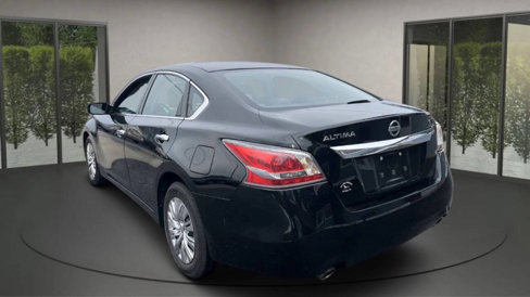 Used 2015 Nissan Altima 2.5 S image 7