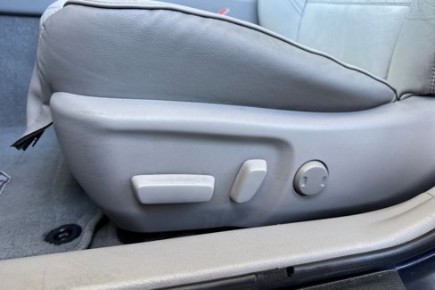 Used 2016 Toyota Camry XLE image 12