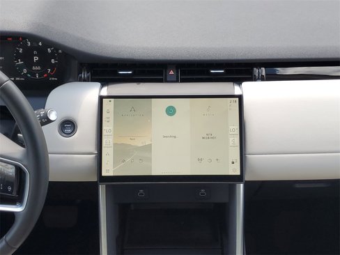 Used 2024 Land Rover Discovery Sport S image 32