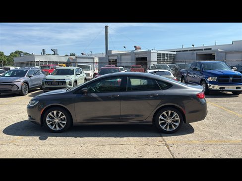 Used 2015 Chrysler 200 S w/ Navigation & Sound Group I image 3