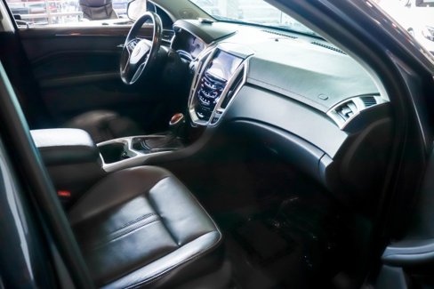 Used 2013 Cadillac SRX Luxury image 22