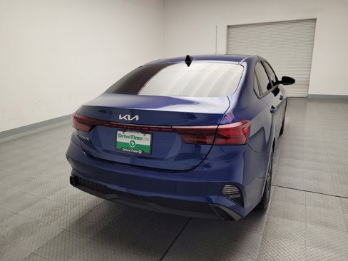 Used 2023 Kia Forte LXS image 7