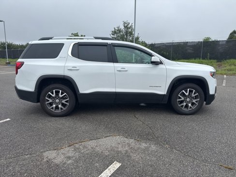 Used 2021 GMC Acadia SLE w/ Driver Convenience Package image 2
