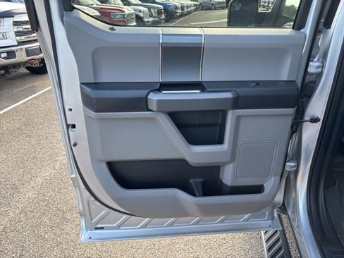 Used 2015 Ford F150 XLT w/ Equipment Group 301A Mid image 18