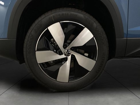 New 2025 Volkswagen Taos S image 11