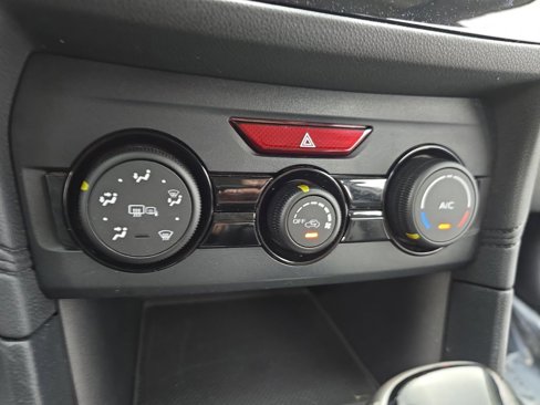 Used 2018 Subaru Crosstrek 2.0i Premium image 23