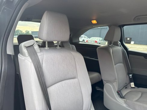 Used 2019 Honda Odyssey LX image 29