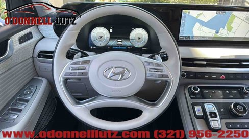 Used 2023 Hyundai Palisade Calligraphy w/ Cargo Package image 23