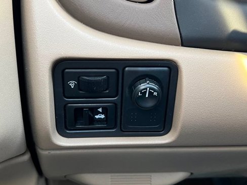Used 2003 Nissan Sentra GXE image 25