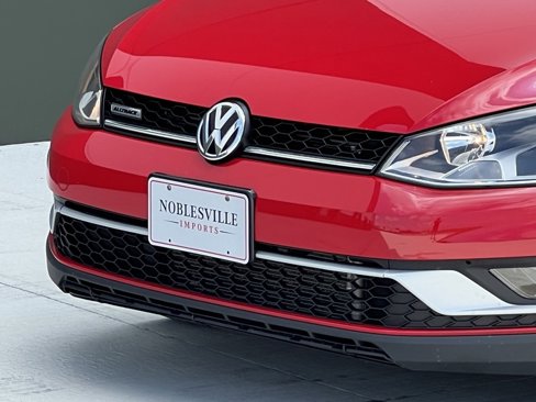 Used 2017 Volkswagen Golf Alltrack SE image 12