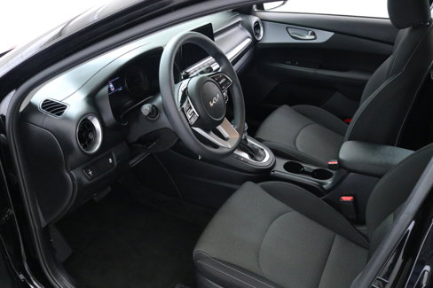 Used 2023 Kia Forte LXS image 21