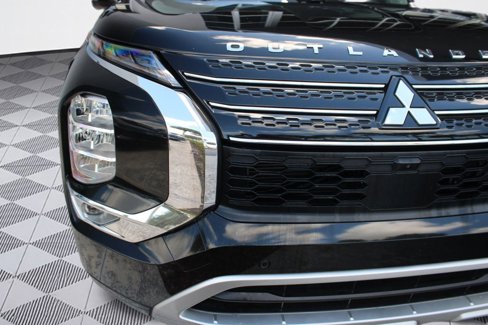 Used 2022 Mitsubishi Outlander SEL image 11