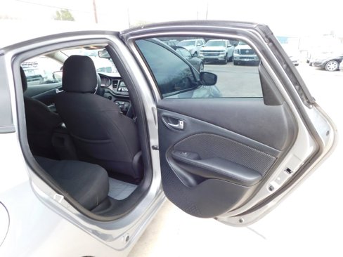Used 2015 Dodge Dart SXT image 33
