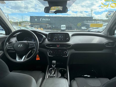 Used 2020 Hyundai Santa Fe SE image 19