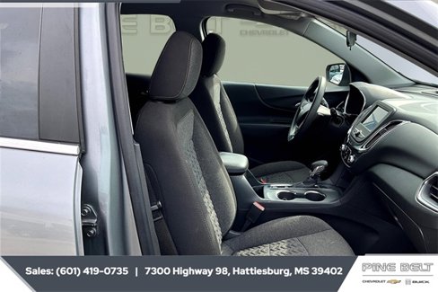 Used 2023 Chevrolet Equinox LT image 6