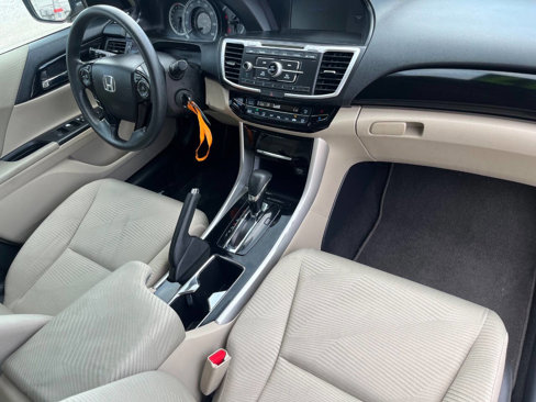 Used 2017 Honda Accord LX image 18