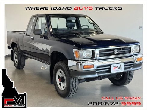 Used 1992 Toyota Pickup Deluxe image 1