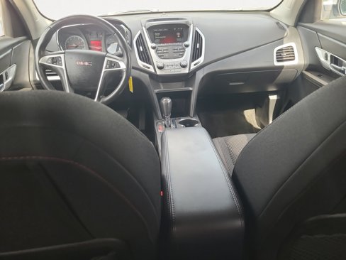 Used 2017 GMC Terrain SLE w/ Driver Alert Package I image 3