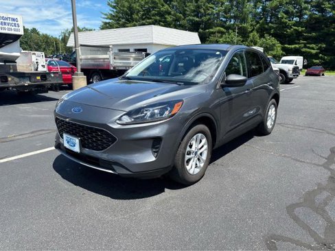 Certified 2022 Ford Escape SE w/ Cold Weather Package image 1